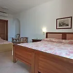 Nencini 渥尔特拉