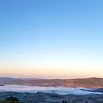 Nencini Отель